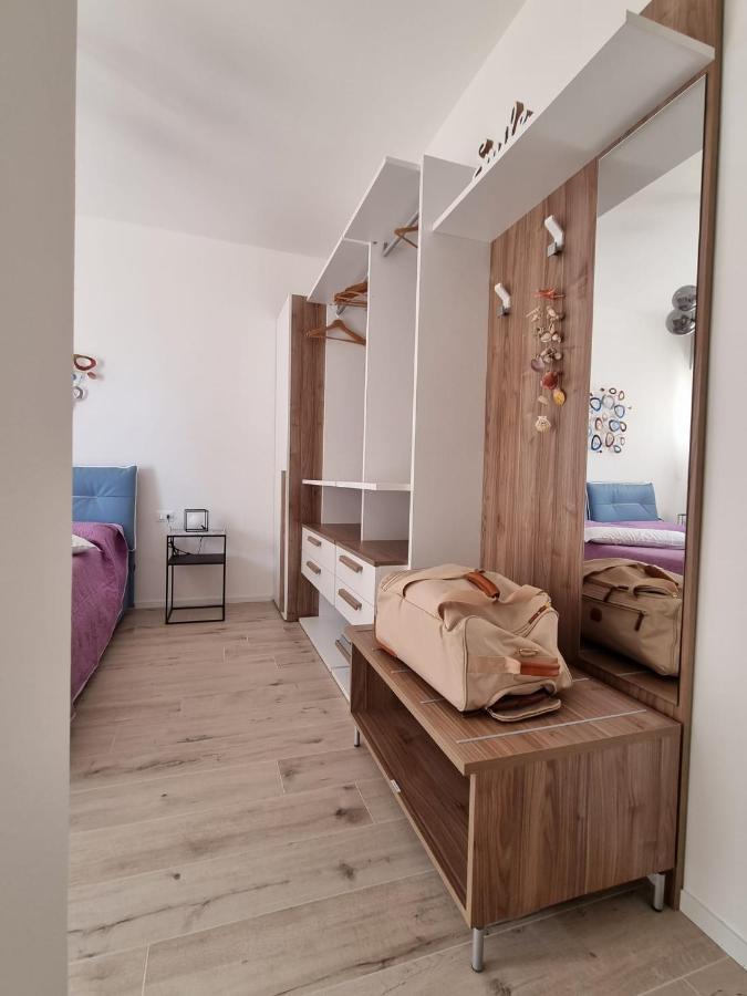 Sea View Apartment With Swimming Pool Lido di Jesolo Exterior photo